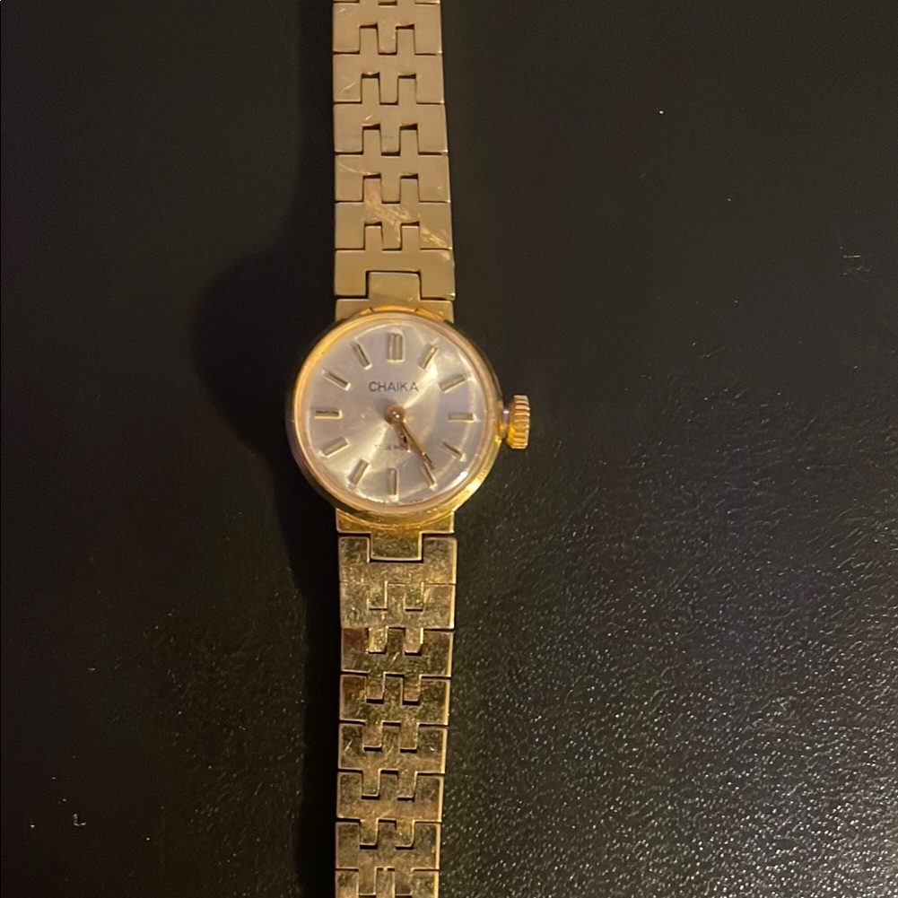 Vintage Ladies Mechanical Gold Plated Watch Chaika Chayka 17 Jewels Ussr
